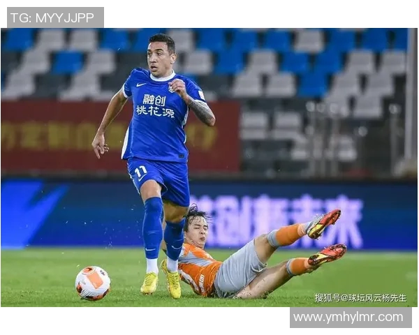 重庆足球队以96分领跑世锦赛积分榜展现强劲实力